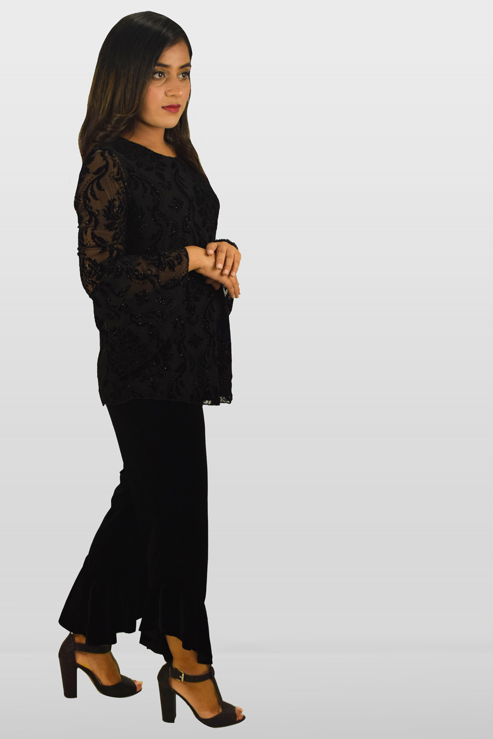 Black Lace Frill Long Sleeved Top