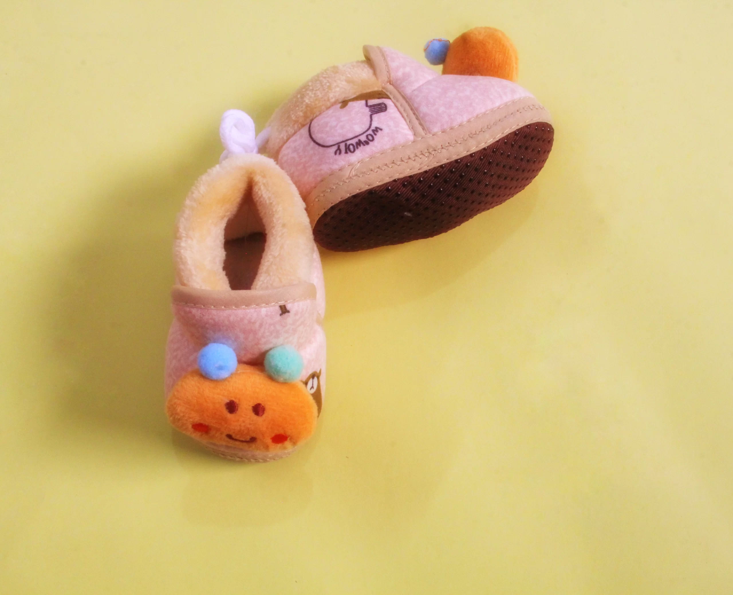 Baby Boy Cream and Peach Bear Design Prewalker Crib Plush Boots